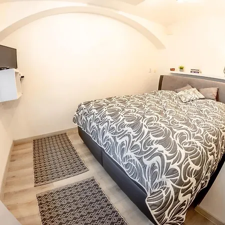 Pilsen apartment *